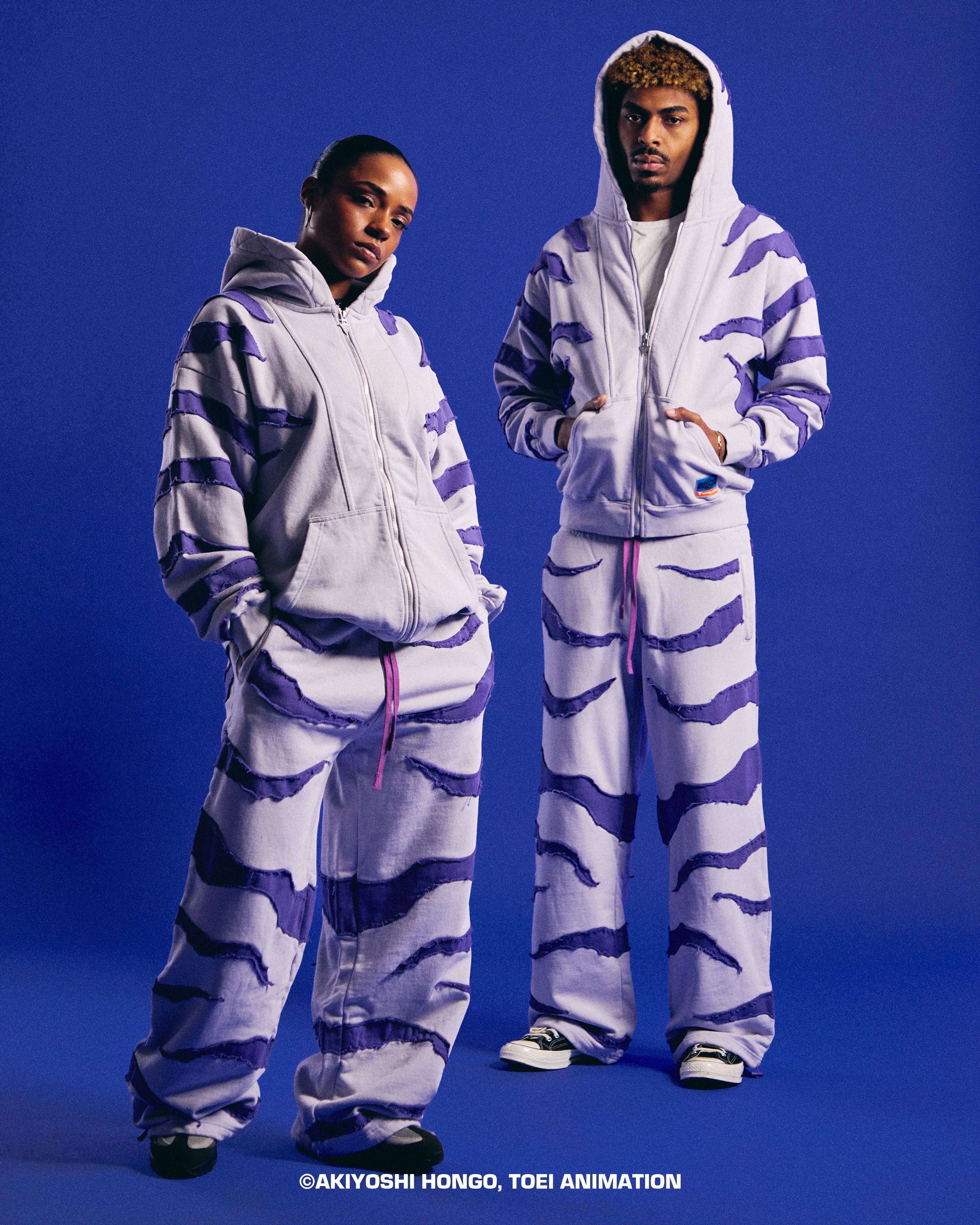 DIGIMON GARURUMON SWEAT PANTS (GREY/BLUE) *PRE ORDER*
